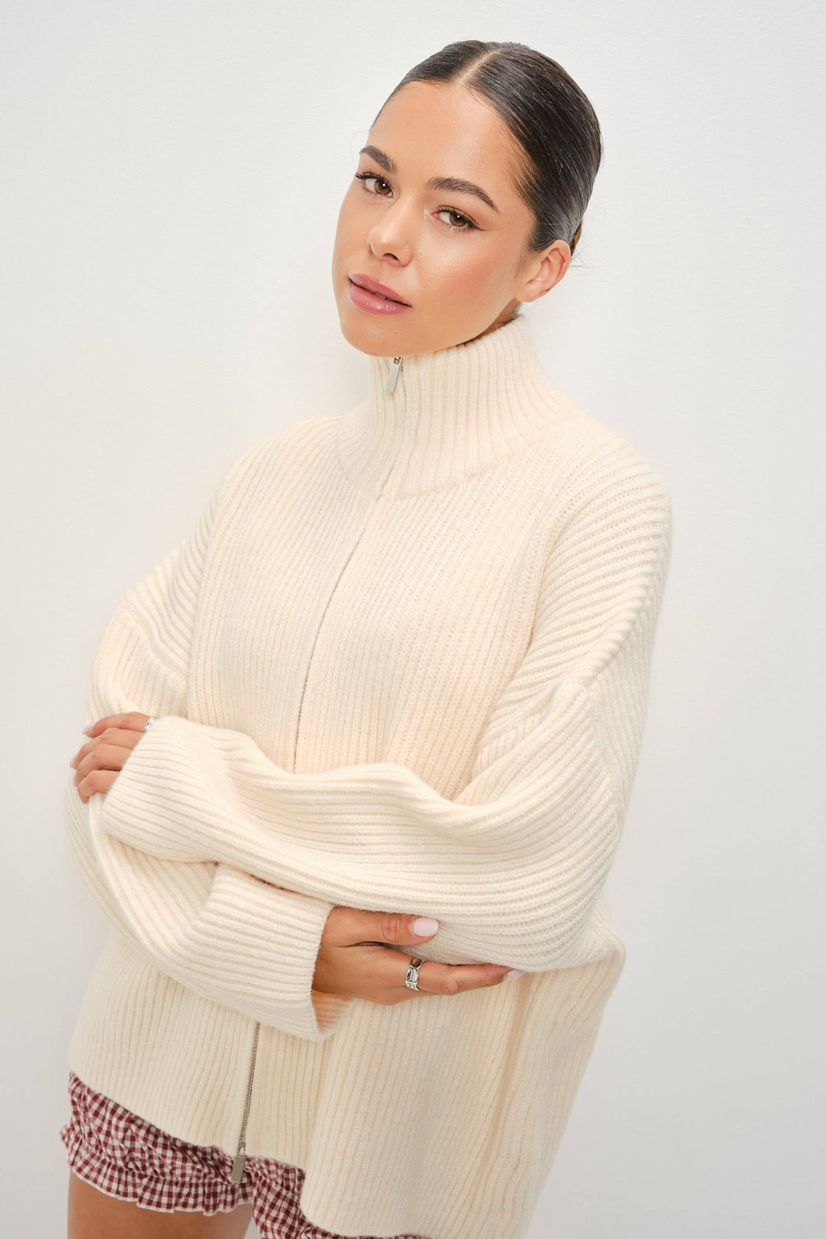 KANNA MOCK NECK ZIP UP JACKET