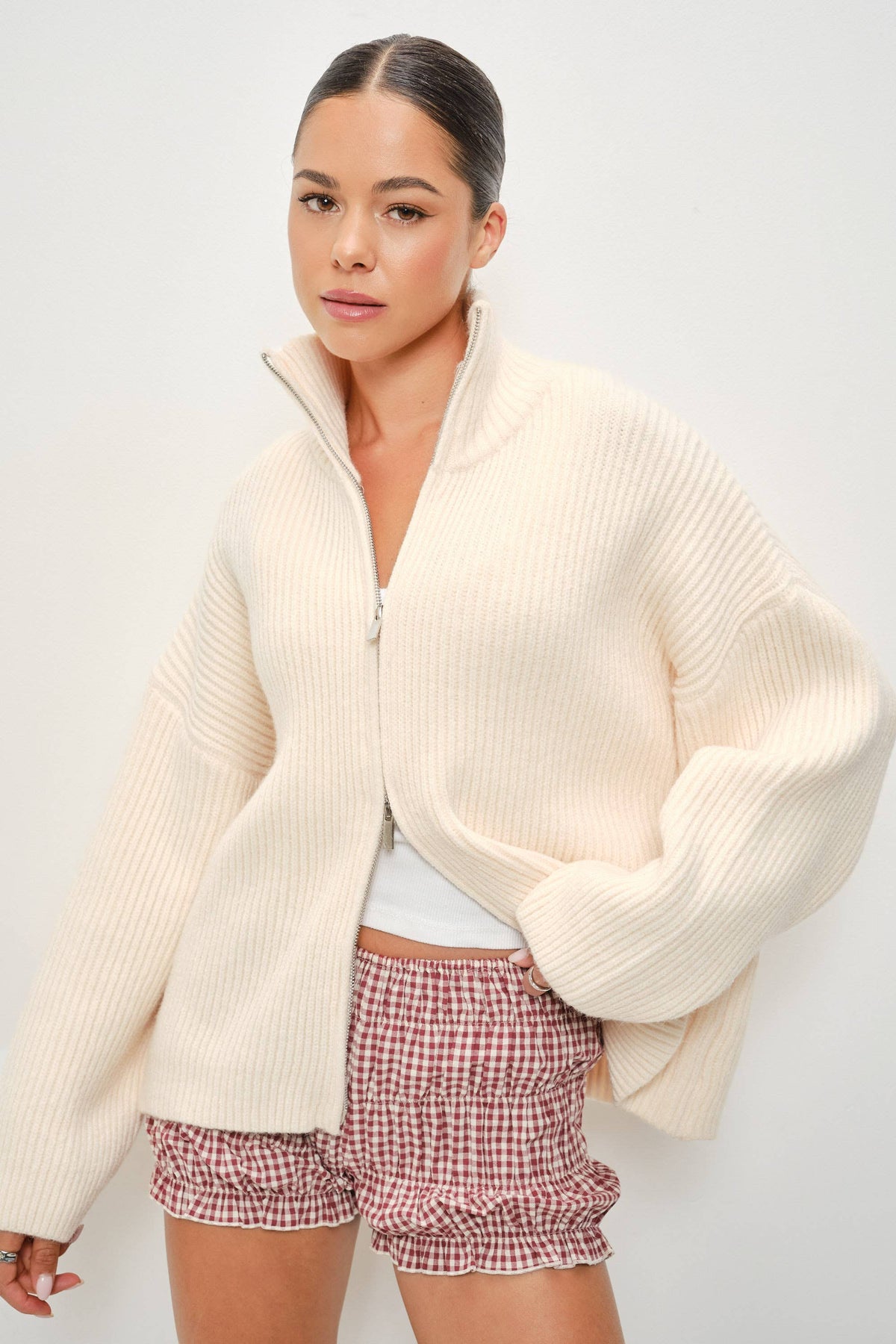 KANNA MOCK NECK ZIP UP JACKET