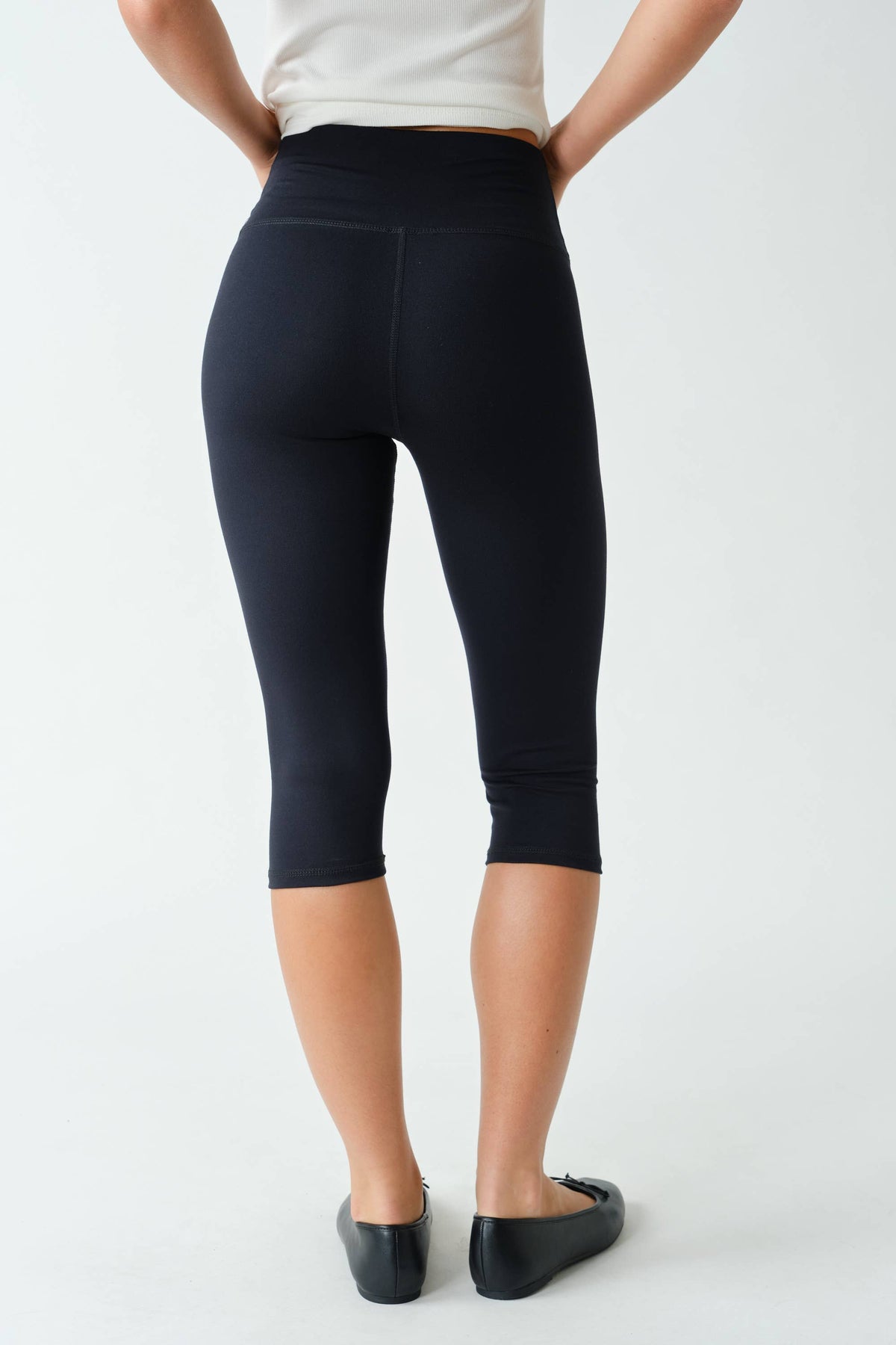 Venice Breeze Capri Leggings (PREORDER 10.8.26)