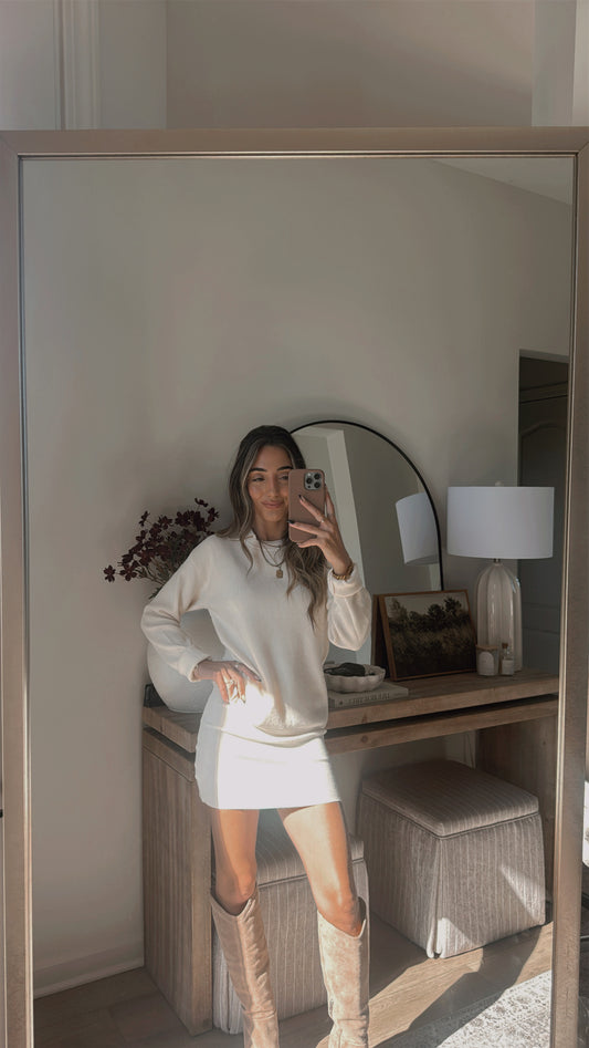 The Connie Cream Sweater SET